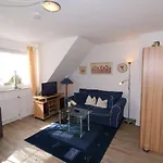 Reinhardt - Tinnum an den Wiesen